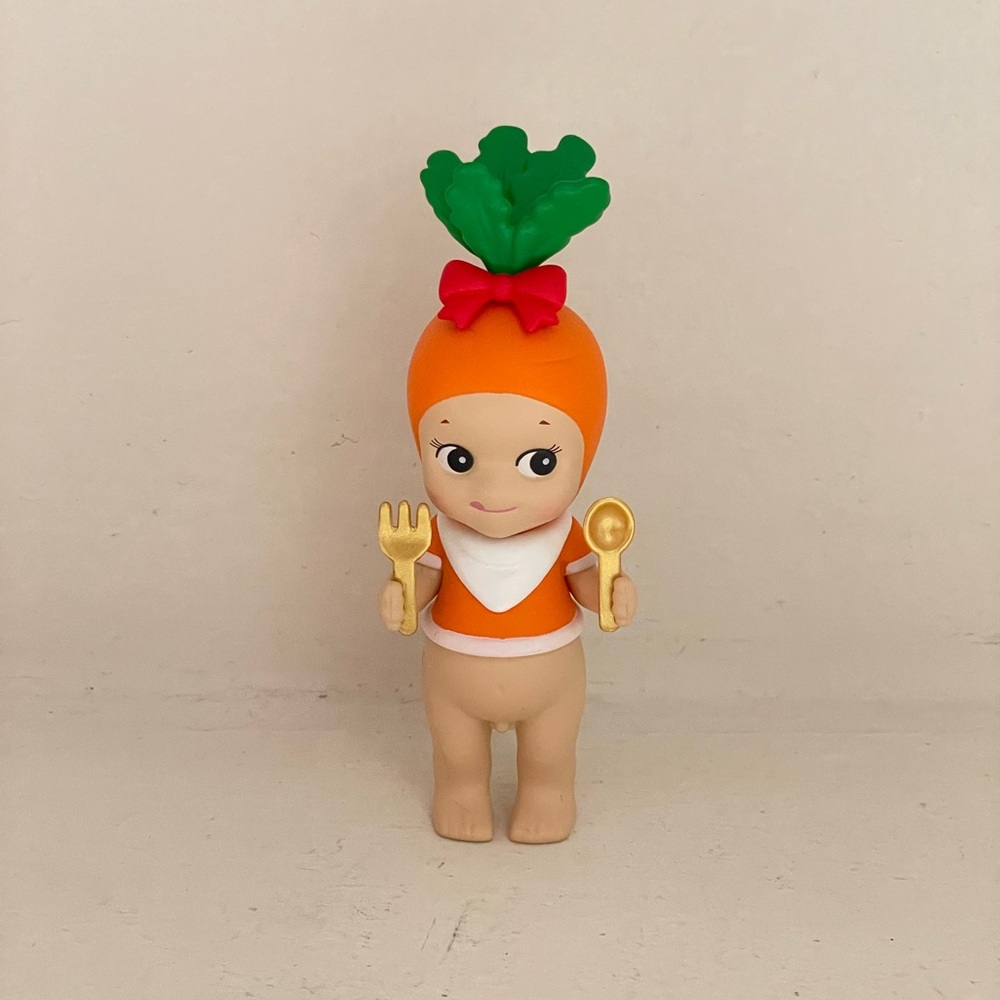 Sonny Angel Christmas Dinner Series - Carrot 🥕